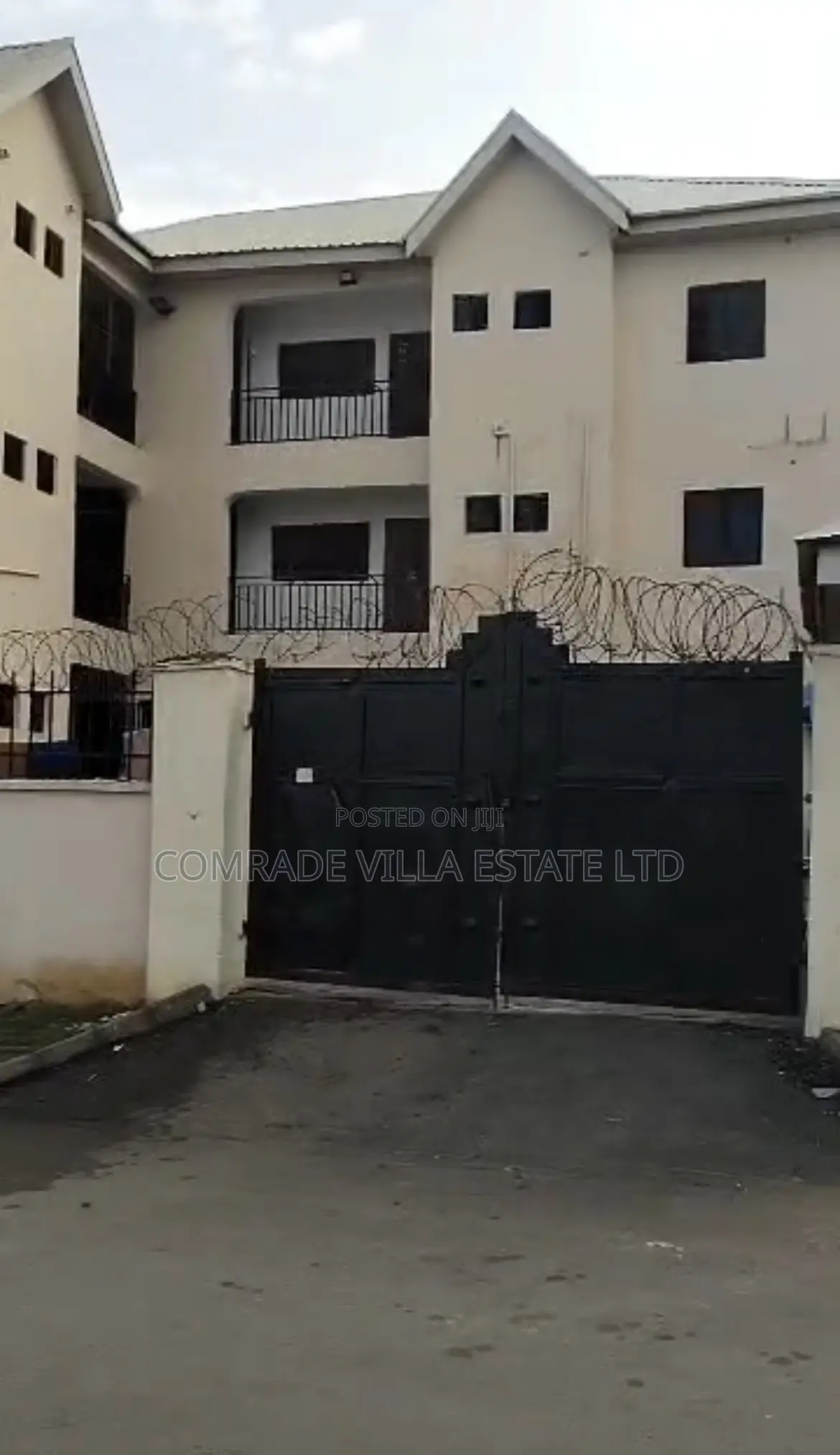20bdrm Block of Flats in Garki for sale in Garki