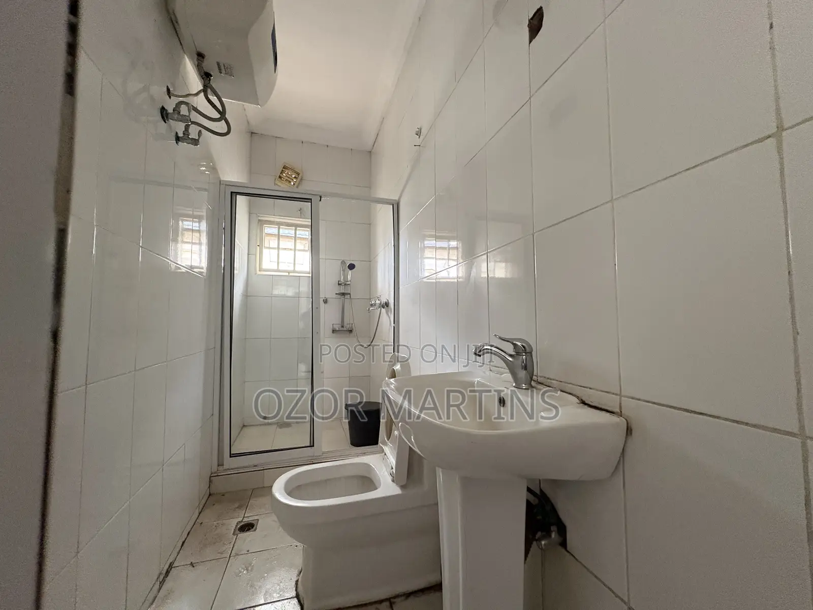 3bdrm Block of Flats in Wuye for rent in Wuye