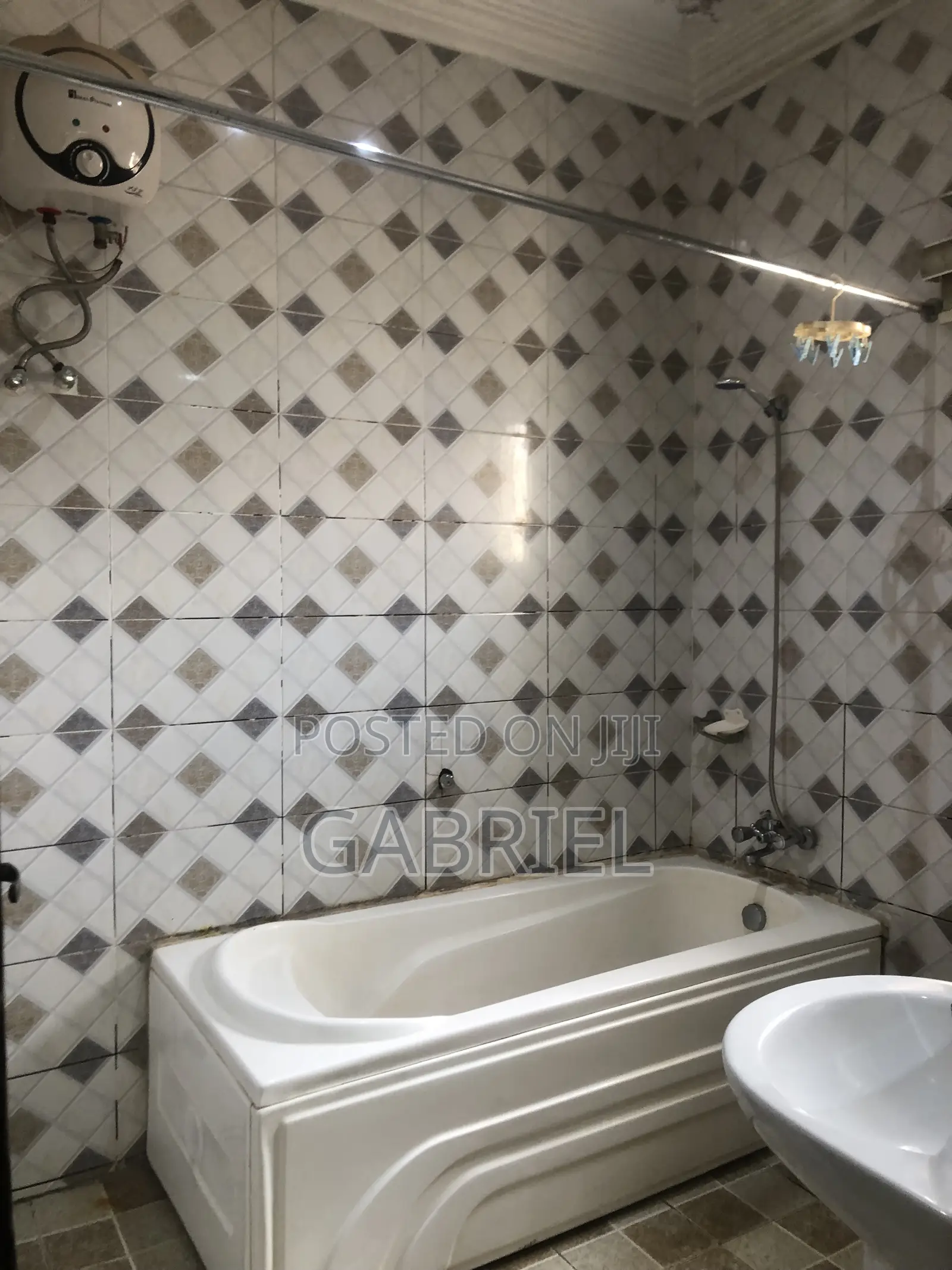 2bdrm Block of Flats in Off News Engineering, Dawaki for rent in Dawaki