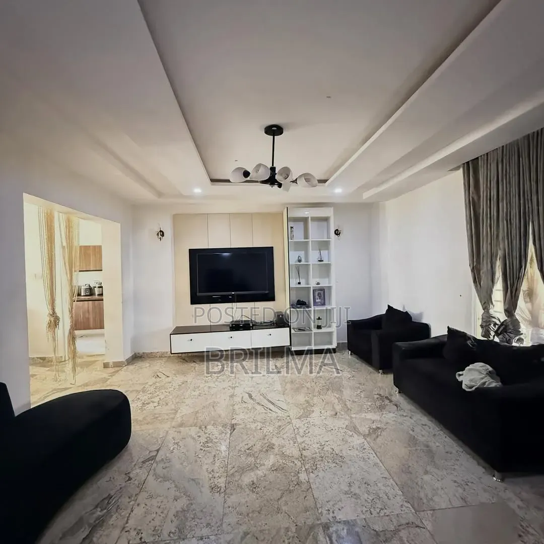 3bdrm Block of Flats in Galadimawa for sale in Galadimawa
