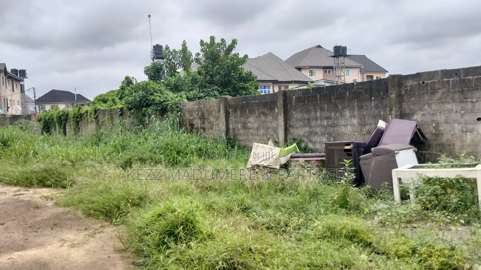 For Sale : 3000 Sqmtrs At Oshioghamah Estate, Uyo in Uyo