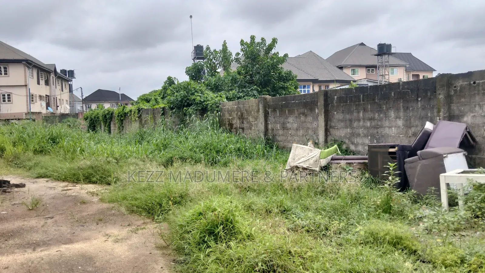 For Sale : 3000 Sqmtrs At Oshioghamah Estate, Uyo in Uyo