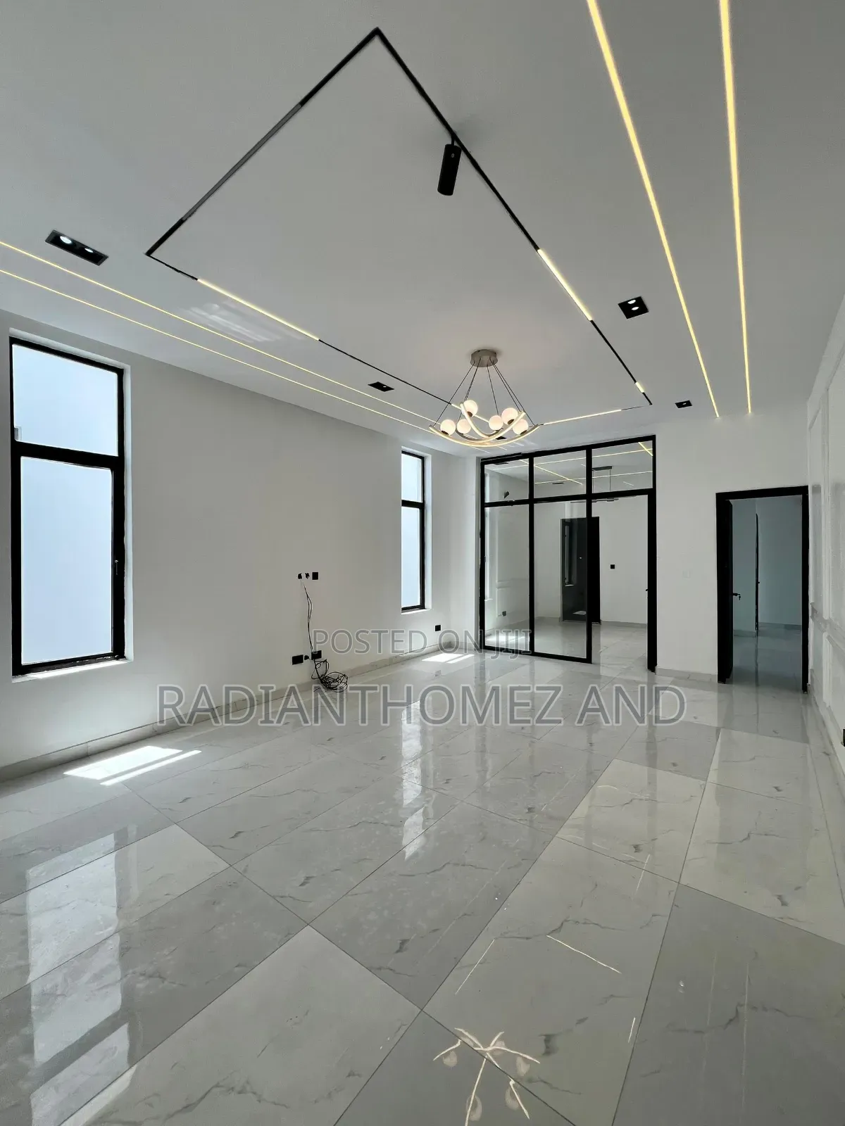 4bdrm Mansion in Lekki for sale in Lekki