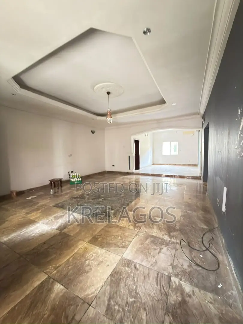 3bdrm Apartment in Chevron Toll Gate for rent in Chevron