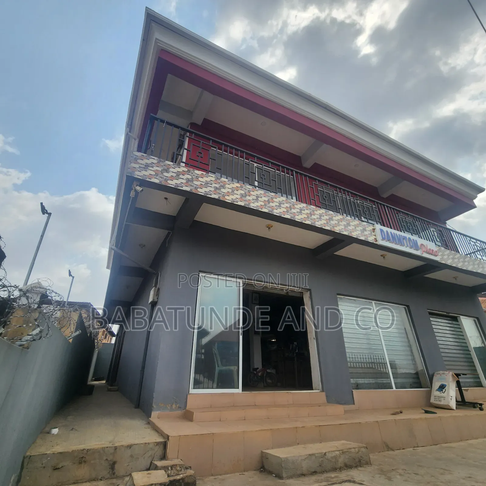 A Well Built Complex at Aliwo, Gate Ibadan in Iwo Road