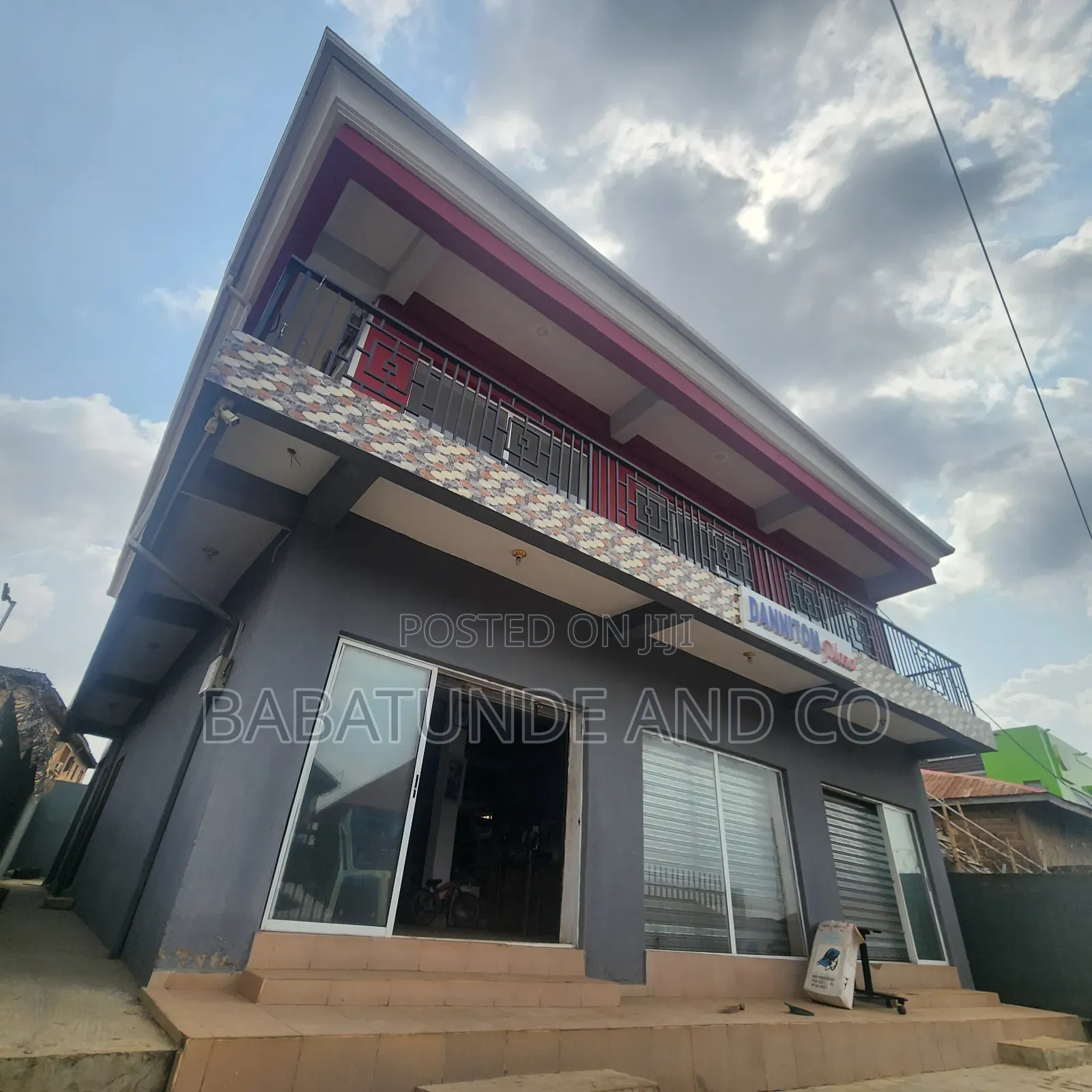 A Well Built Complex at Aliwo, Gate Ibadan in Iwo Road