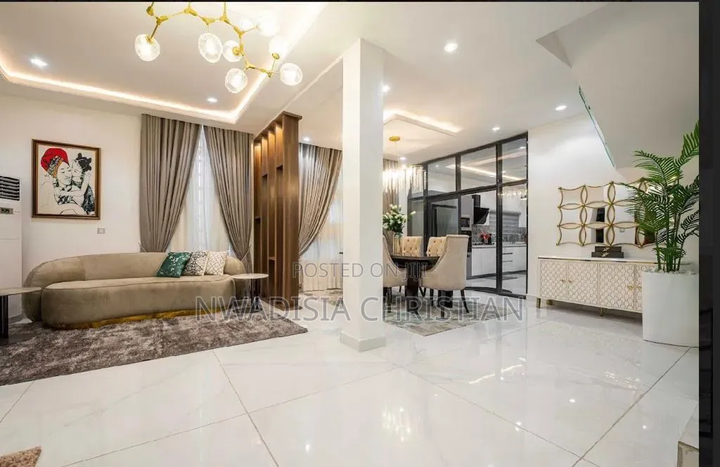 Graceful 5 Bedroom Apartment in Banana Island