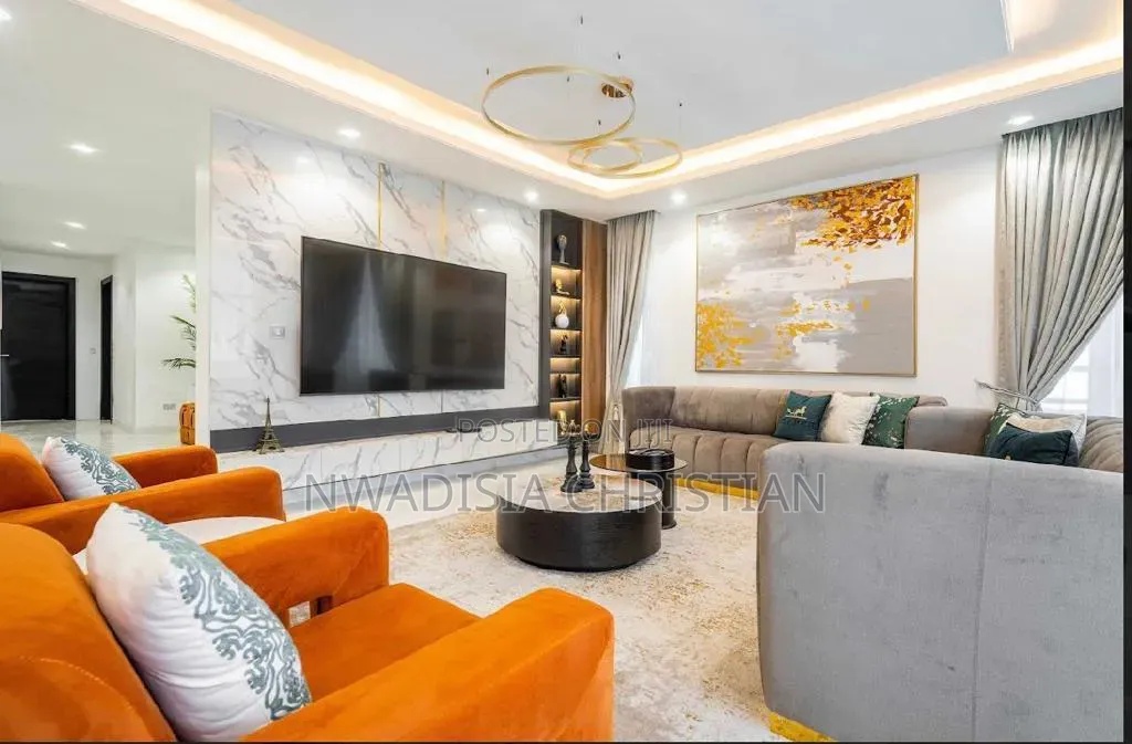 Graceful 5 Bedroom Apartment in Banana Island
