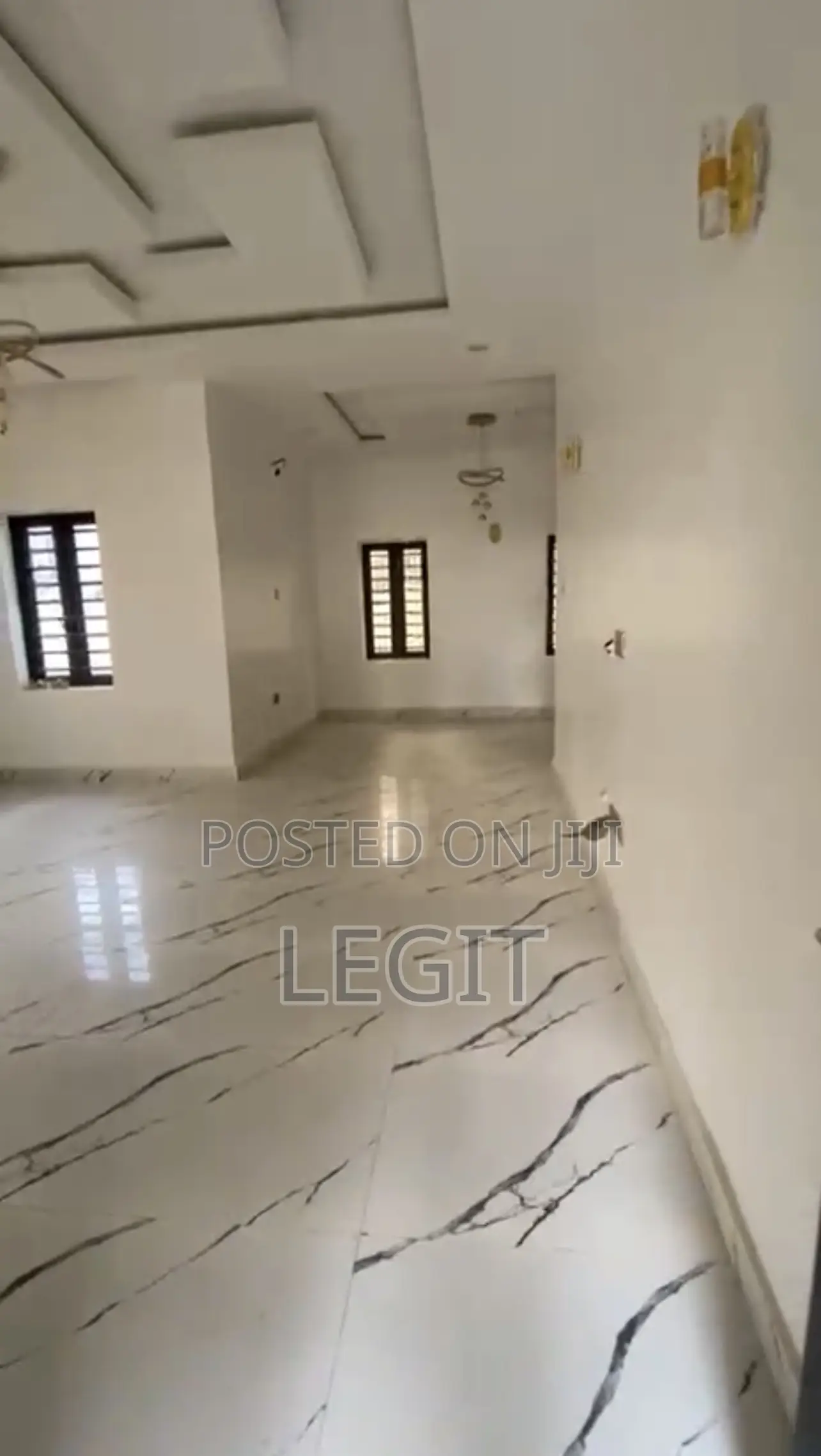 4bdrm Duplex in Lugbe District for sale in Lugbe District
