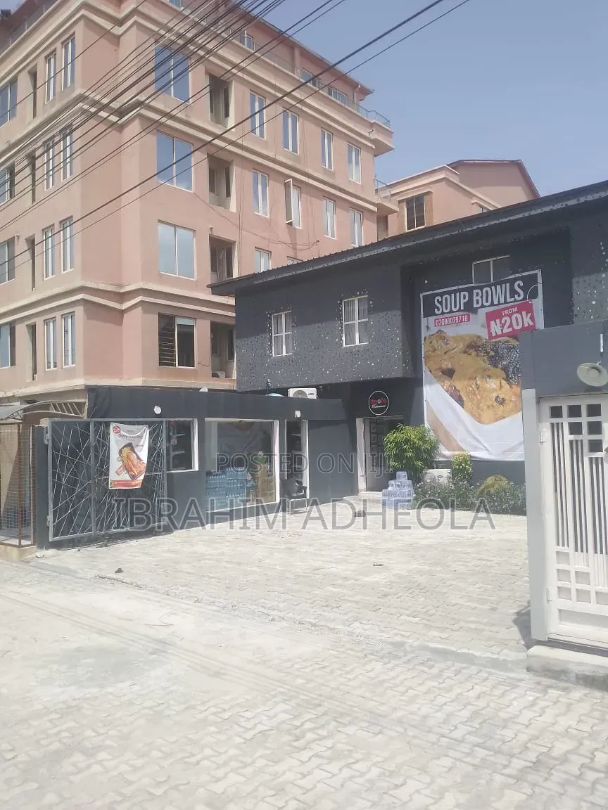 Detached Commercial Building on Land Measuring Approximately 1,300sqm in Lekki Phase 1