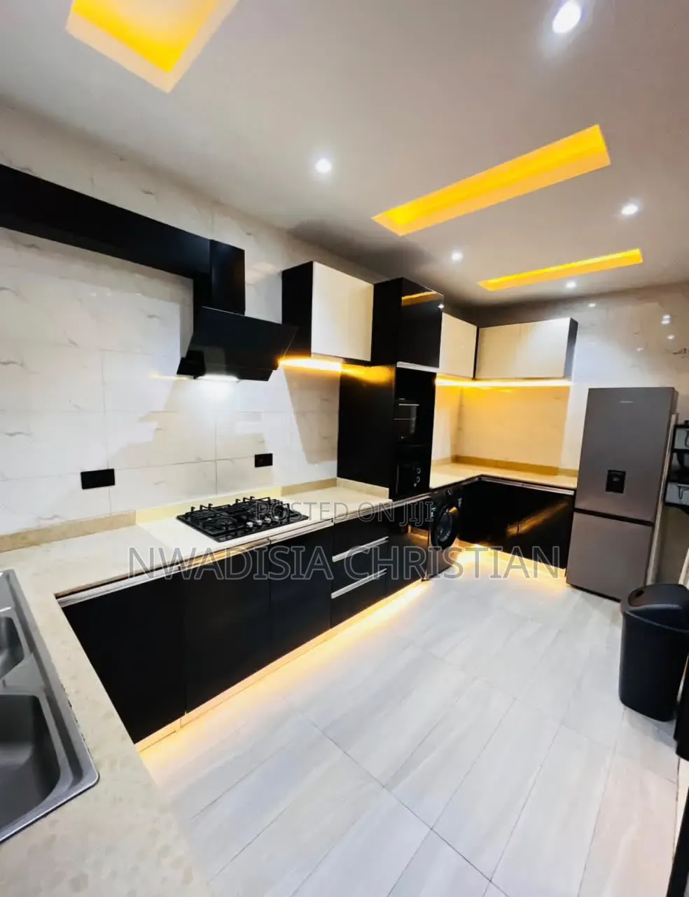 Modern 2 Bedroom Luxury Apartment in Anthony Village