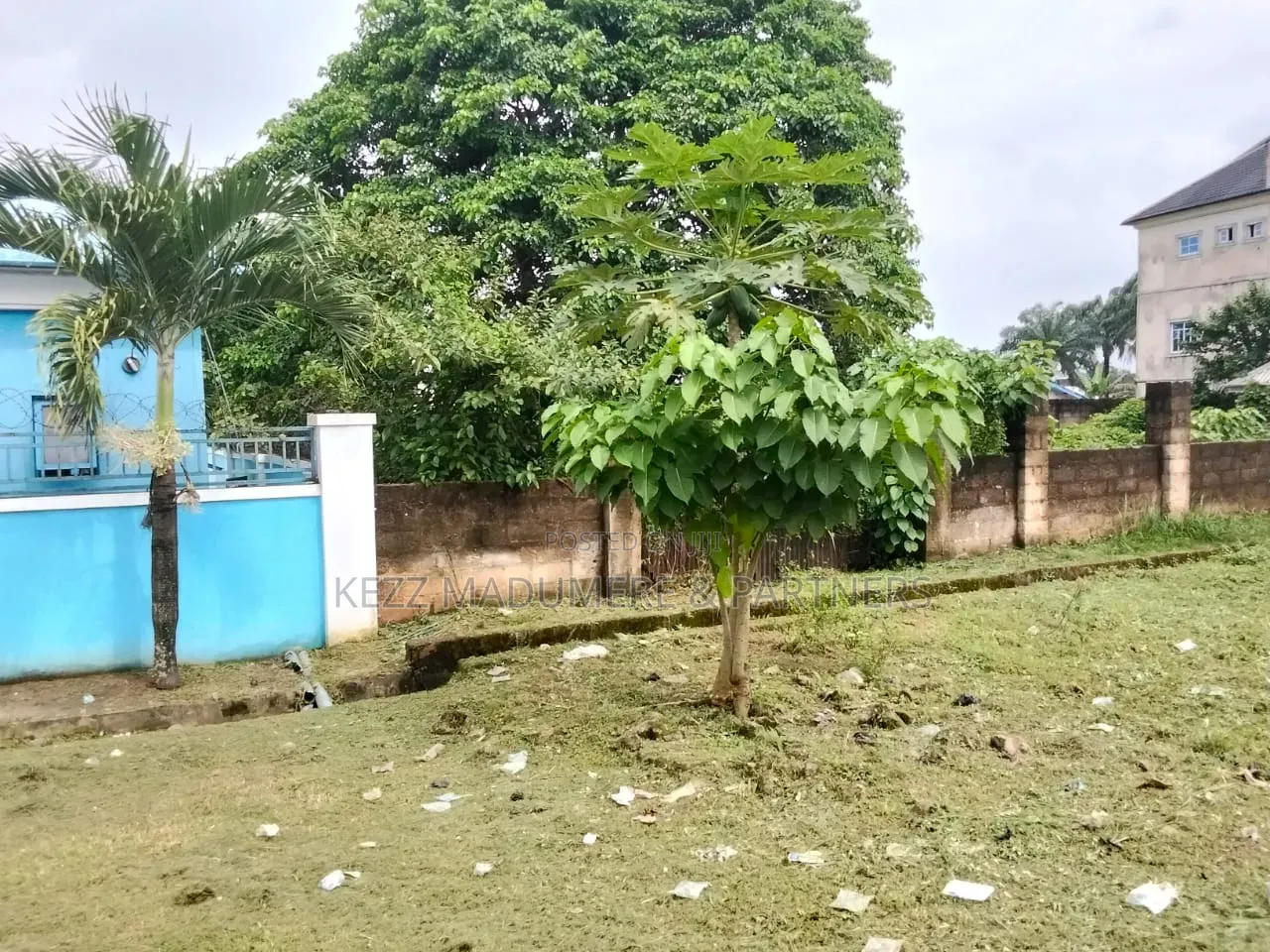 For Sale: Twin Warehouse On 5200 Sqmtrs At Idoro Rd,Uyo Akwa Ibom in Uyo