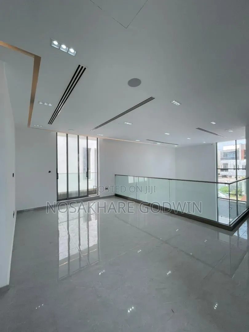 5bdrm Duplex in Ikoyi S.W for sale in Ikoyi S.W