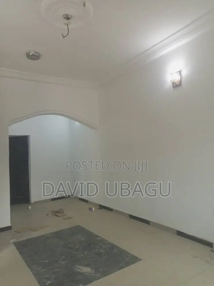 2bdrm Block of Flats in Hillview Estate, Kubwa for rent in Kubwa