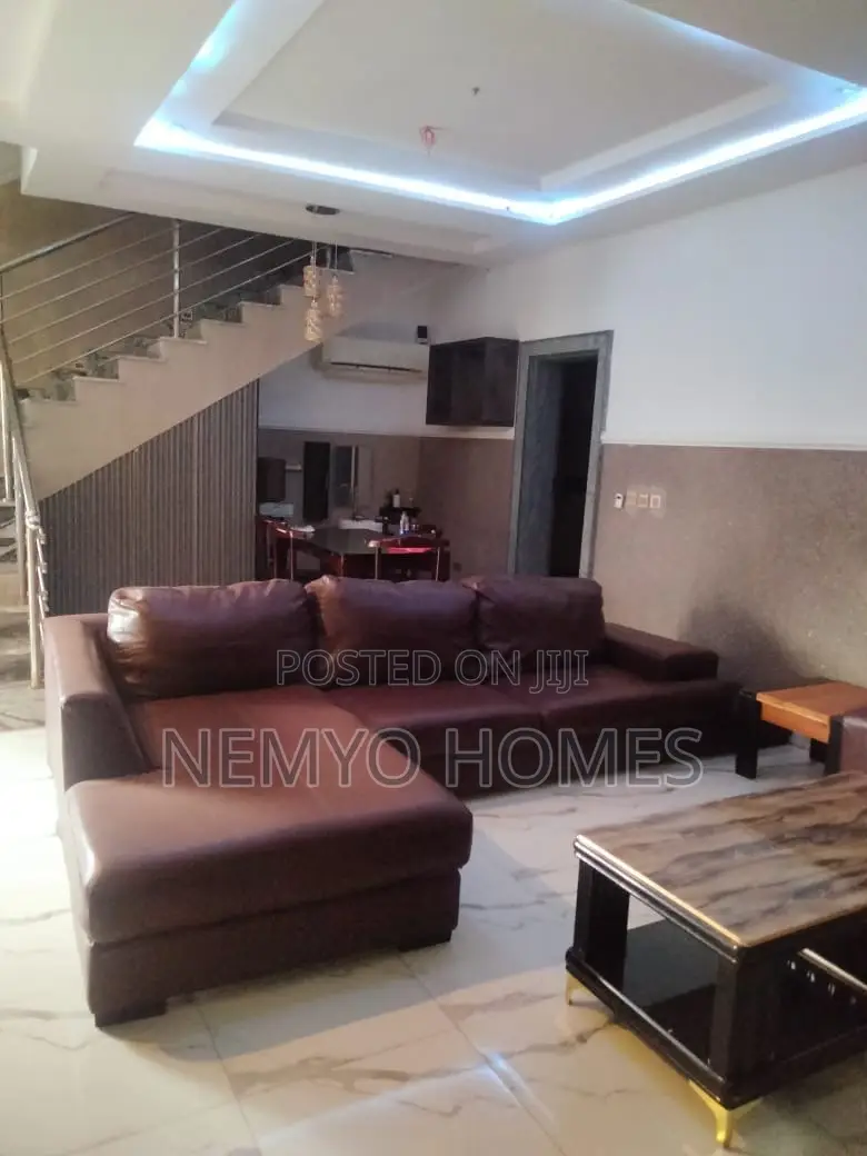 Furnished 4bdrm Duplex in Asokoro for sale in Asokoro