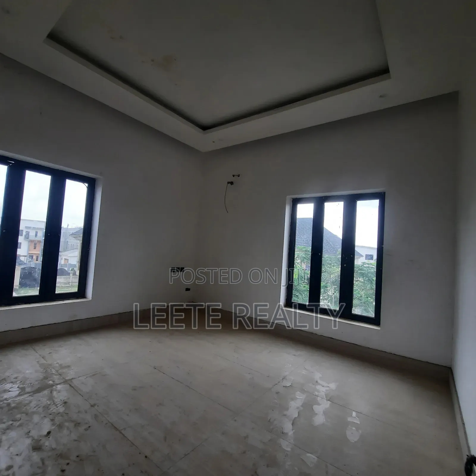 5bdrm Duplex in Jahi for sale in Jahi