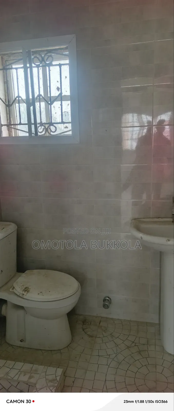 2bdrm Block of Flats in In An Estate, Ado / Ajah for rent in Ado / Ajah