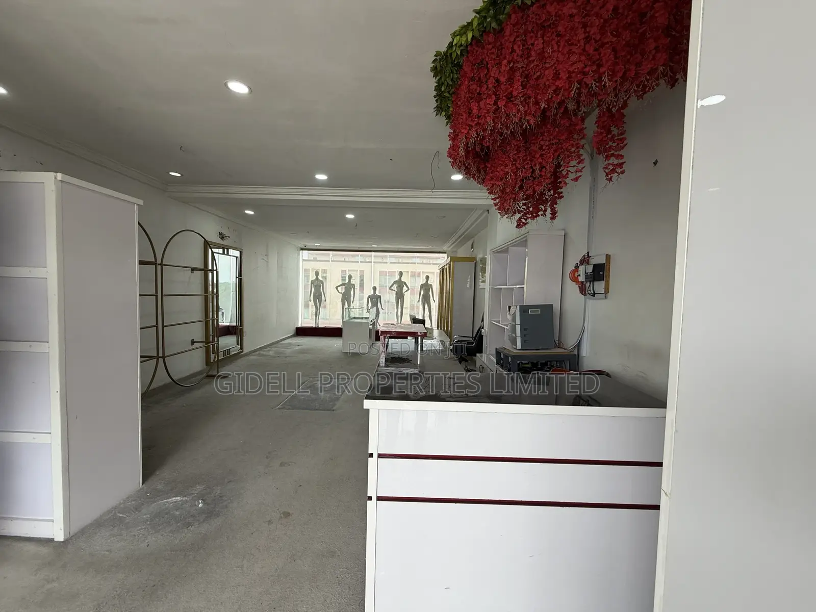 Serviced 60sqm Shop / Office Space on the Third Floor With Elevator in Wuse 2