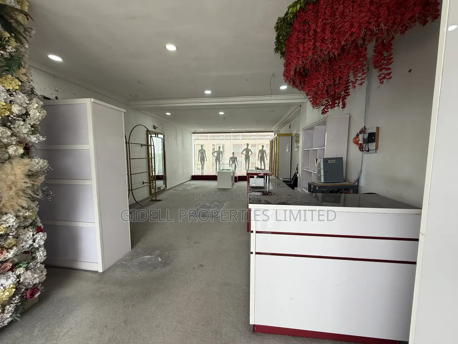 Serviced 60sqm Shop / Office Space on the Third Floor With Elevator in Wuse 2