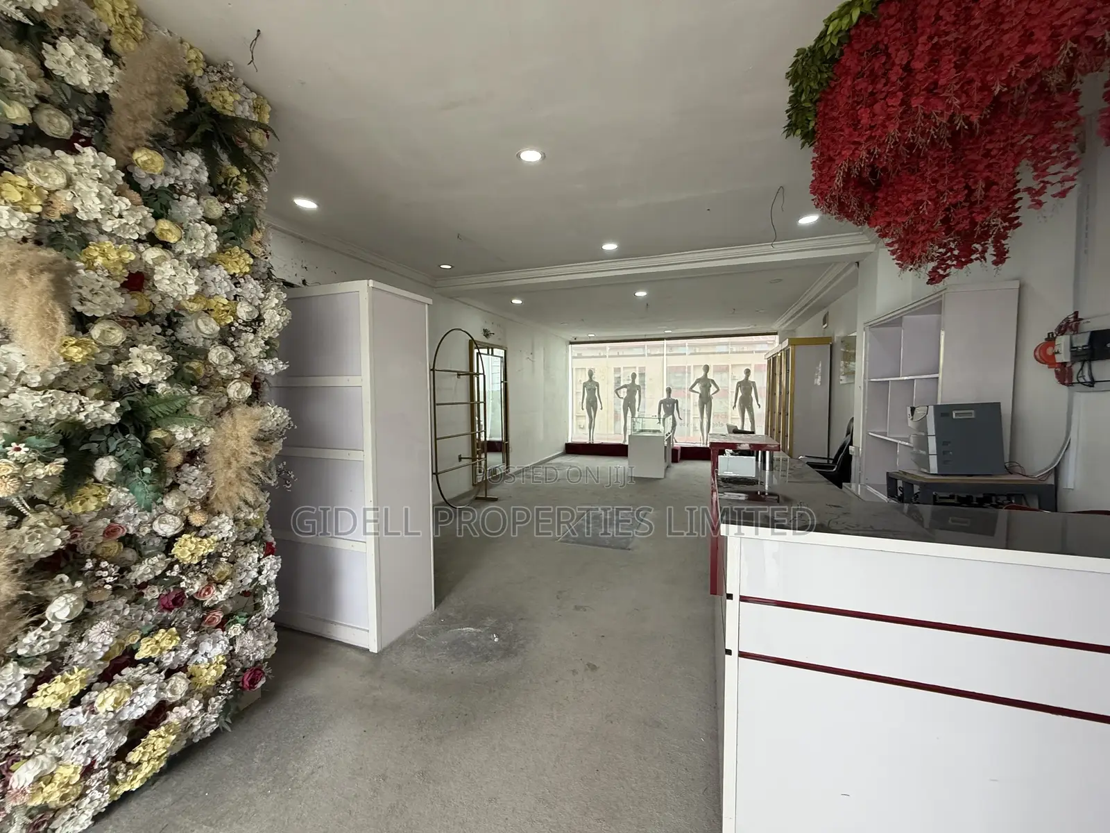 Serviced 60sqm Shop / Office Space on the Third Floor With Elevator in Wuse 2