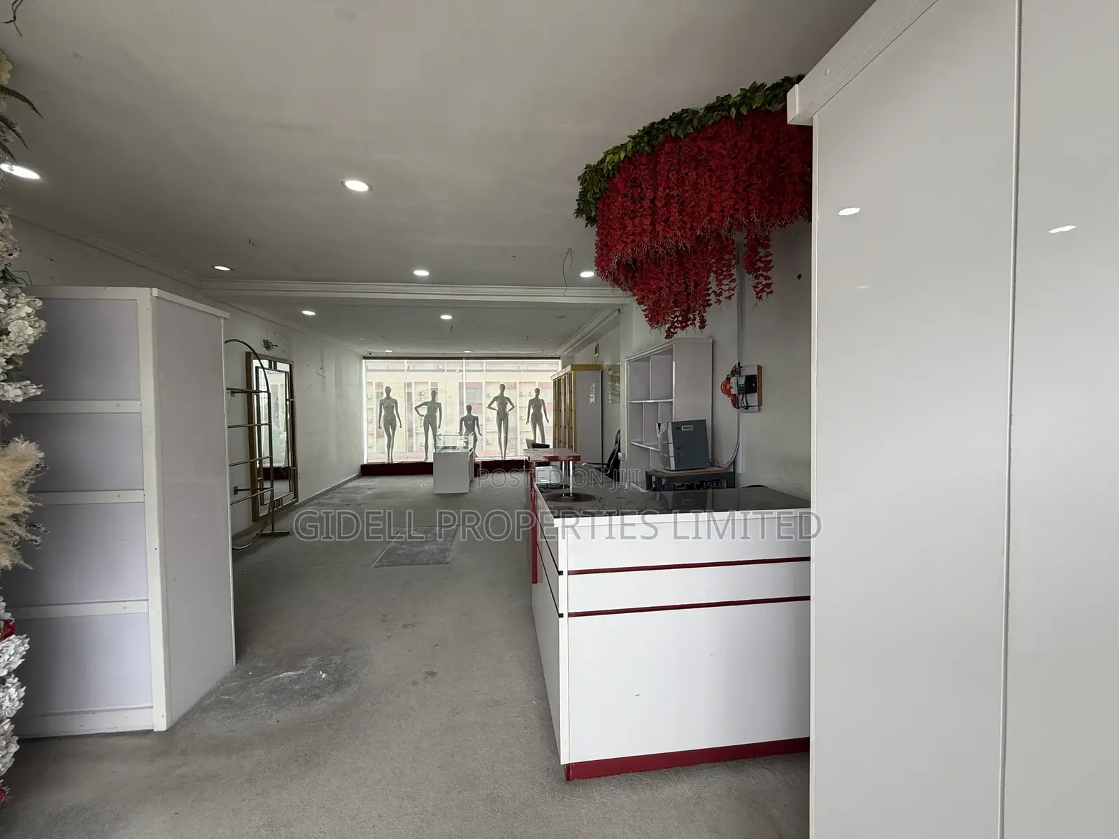Serviced 60sqm Shop / Office Space on the Third Floor With Elevator in Wuse 2