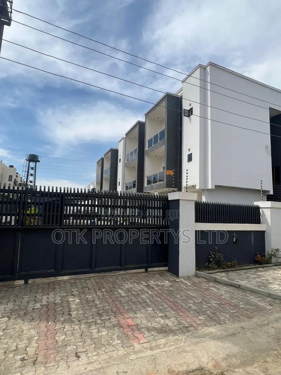 4bdrm Duplex in Jahi, Kubwa for sale in Kubwa