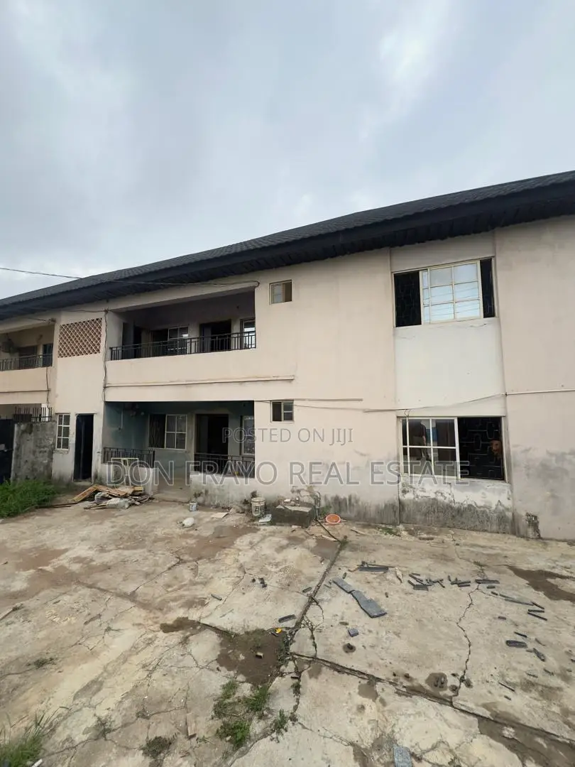 3bdrm Apartment in Ikolaba Main Estate, Agodi for rent in Agodi