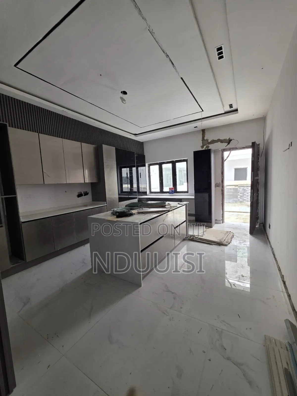 5bdrm Duplex in Hampton Bay Estate, Ikate-Elegushi for sale in Ikate-Elegushi