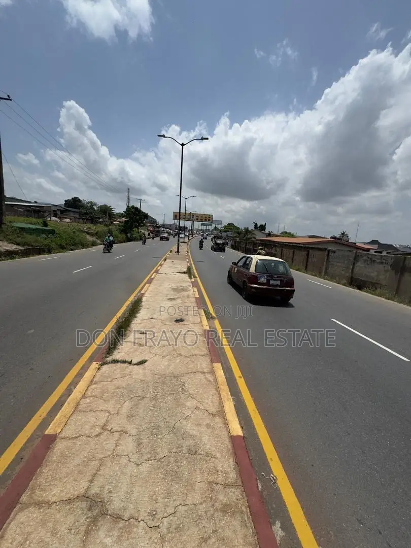 500 SQM of Commercial Land for Sale on Bodija Major Road in Bodija
