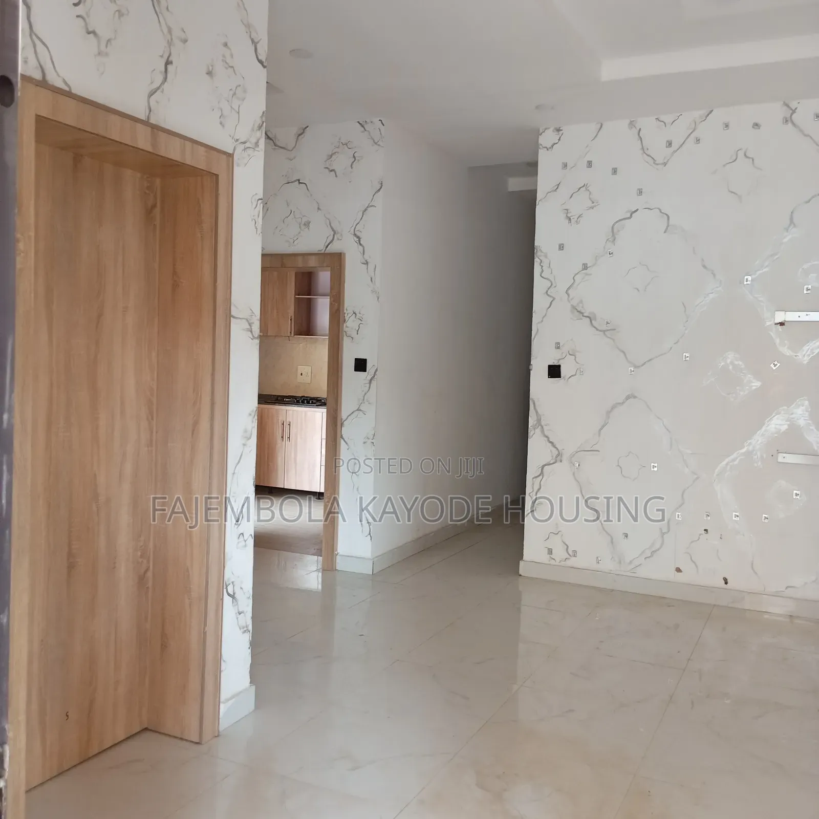 3bdrm Bungalow in Bashorun Housing, Akobo for sale in Akobo