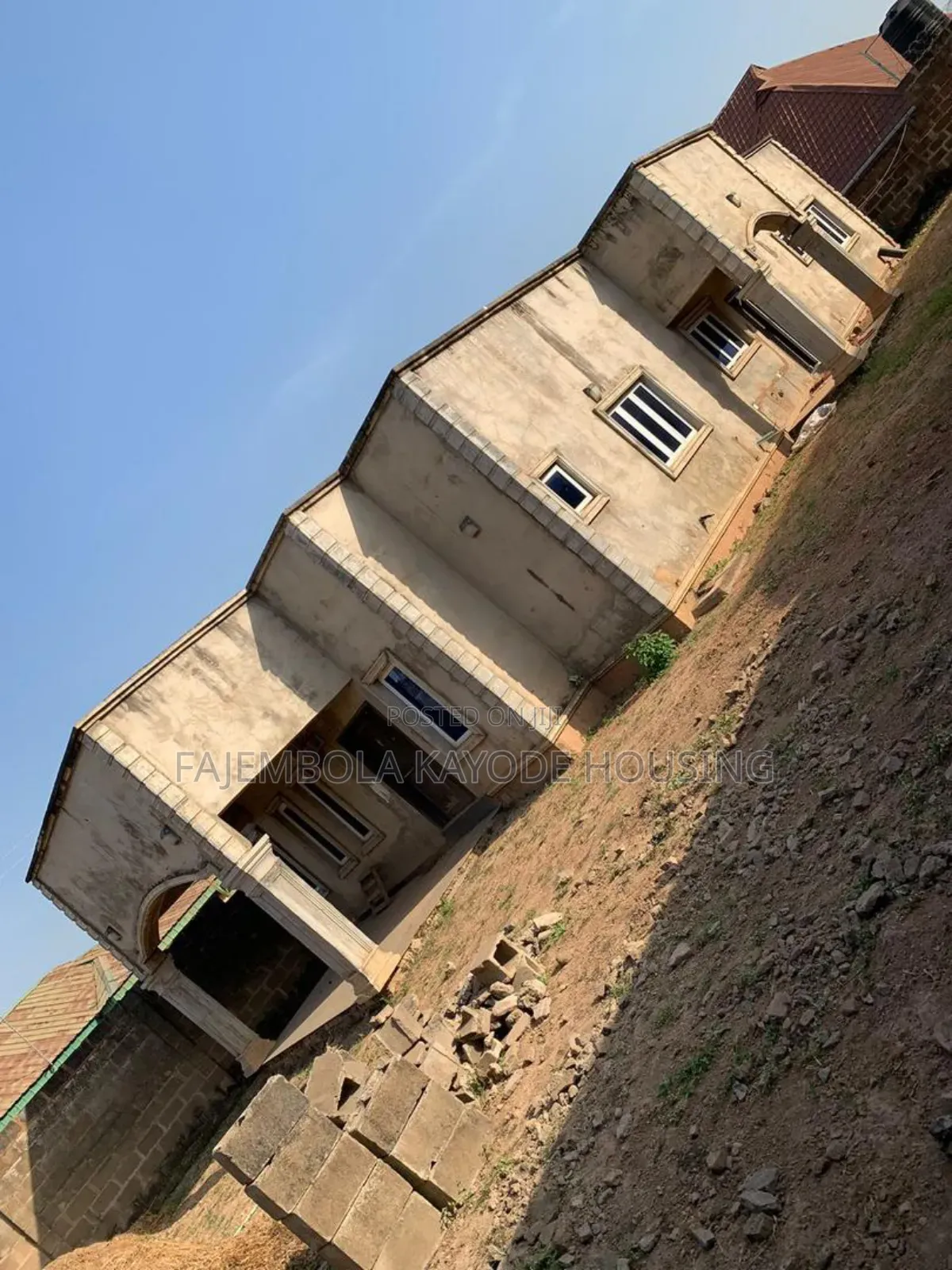 3bdrm Bungalow in Wisdom Estate, Akobo for sale in Akobo