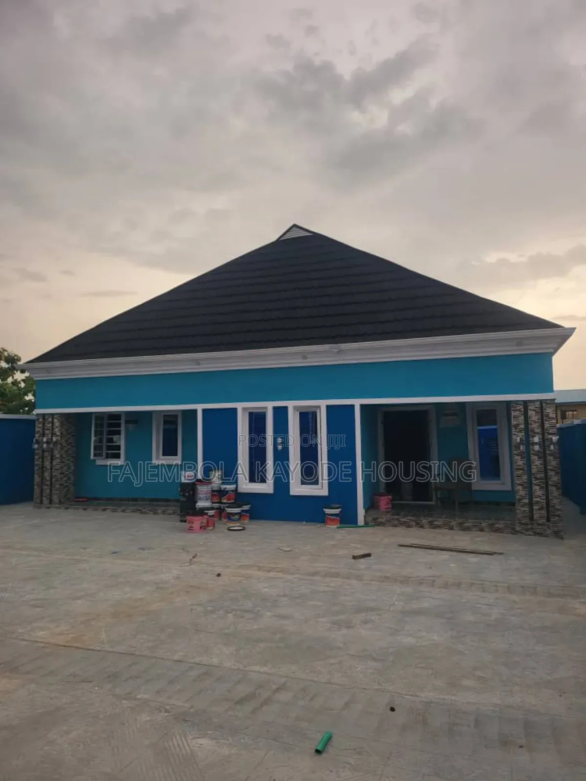 3bdrm Bungalow in Unity Estate for sale in Oluyole Estate