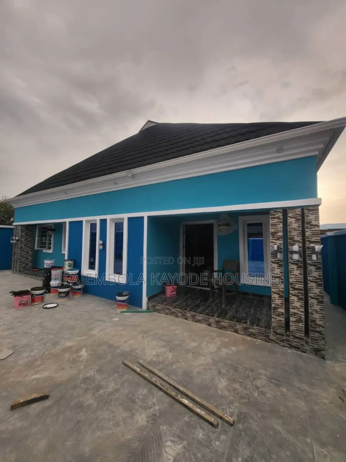 3bdrm Bungalow in Unity Estate for sale in Oluyole Estate