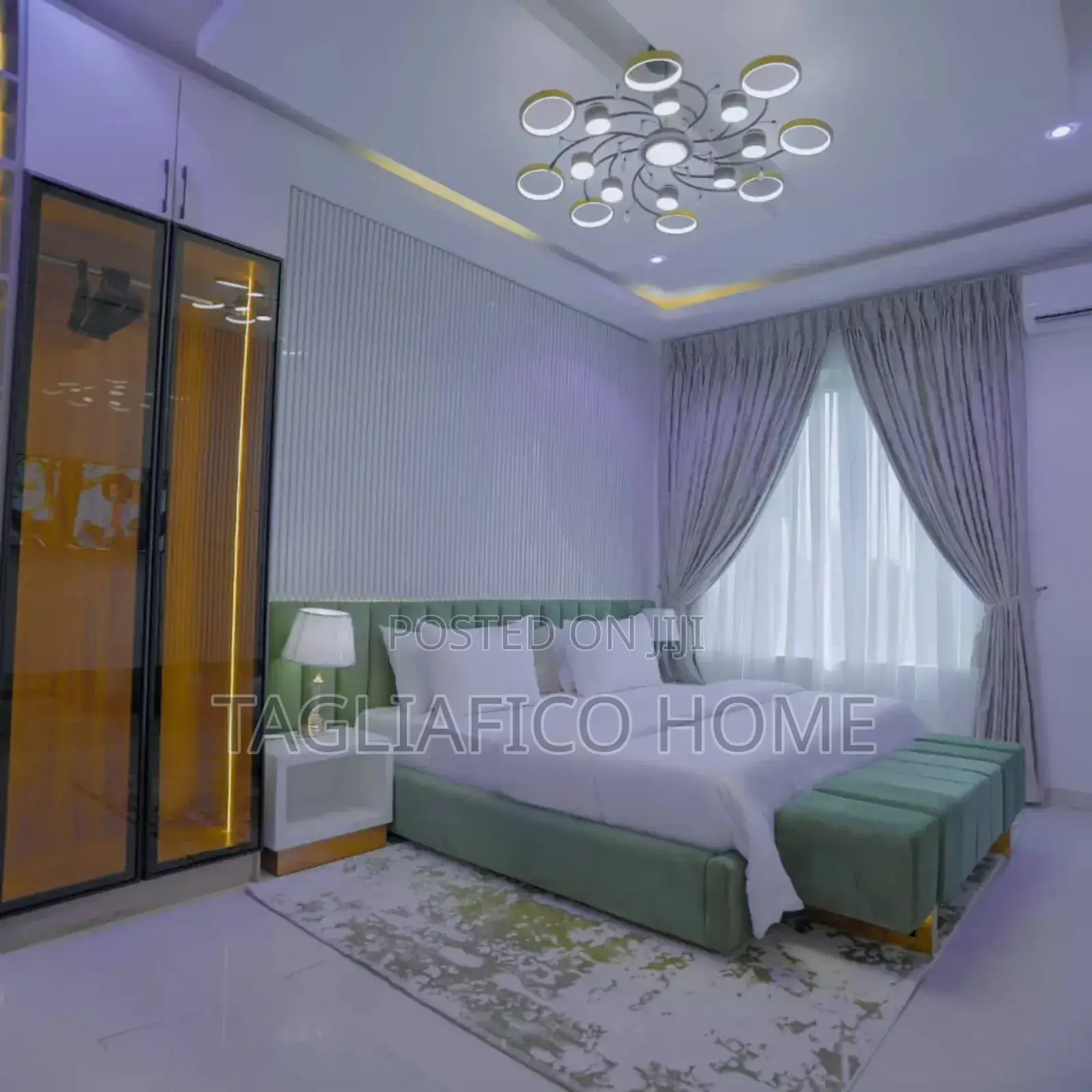 Royal: 4 Bedroom Apartment in Adeola Odeku