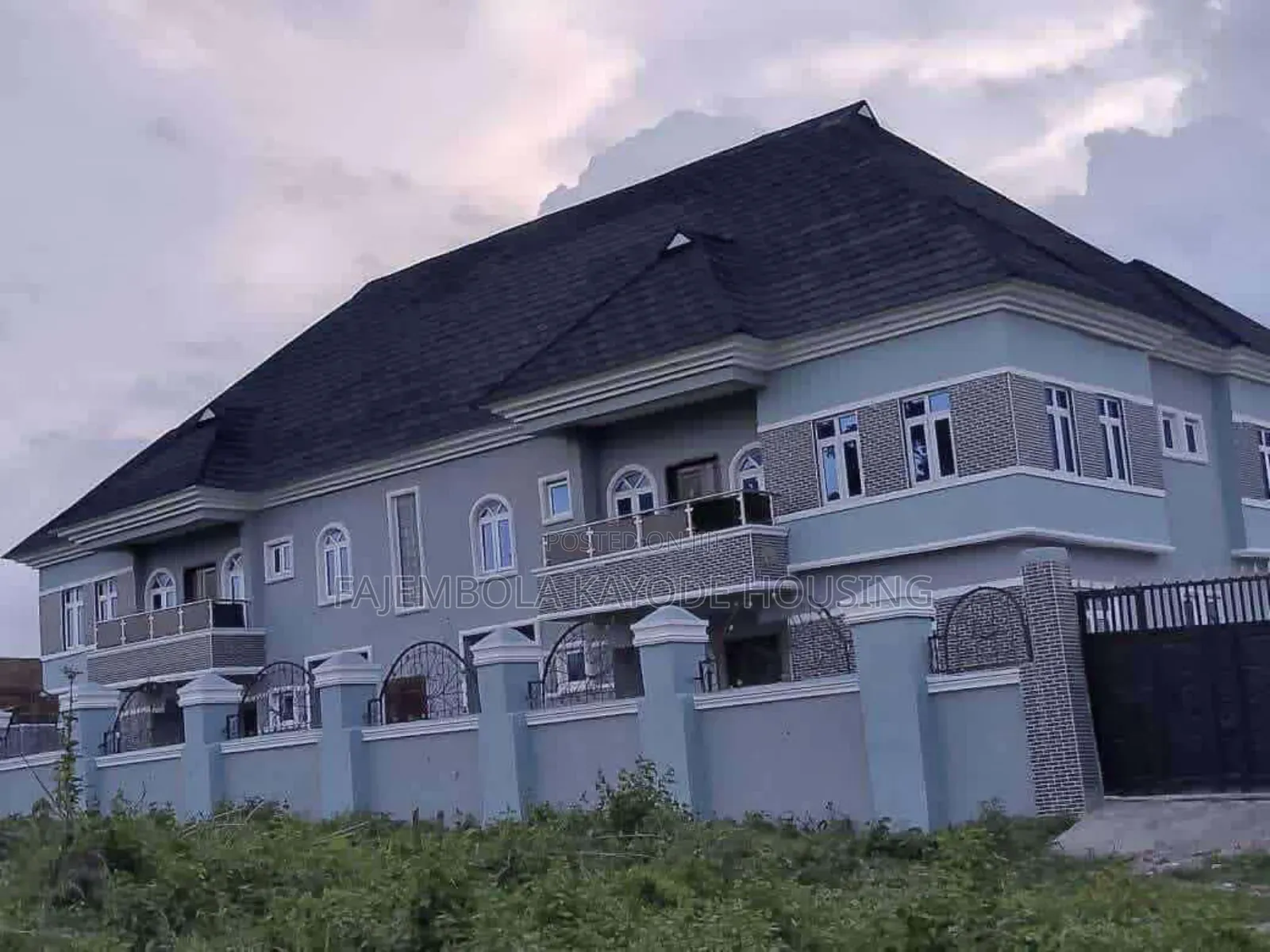 3bdrm Bungalow in Liberty Academy, Akala Express for sale in Akala Express