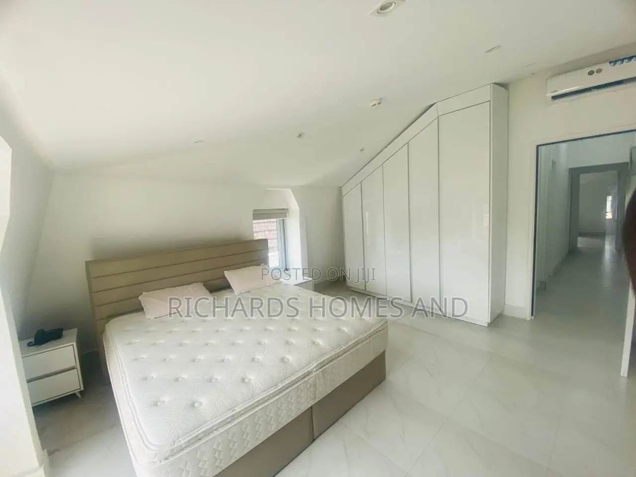 Furnished 3bdrm Apartment in Banana Island for rent in Banana Island