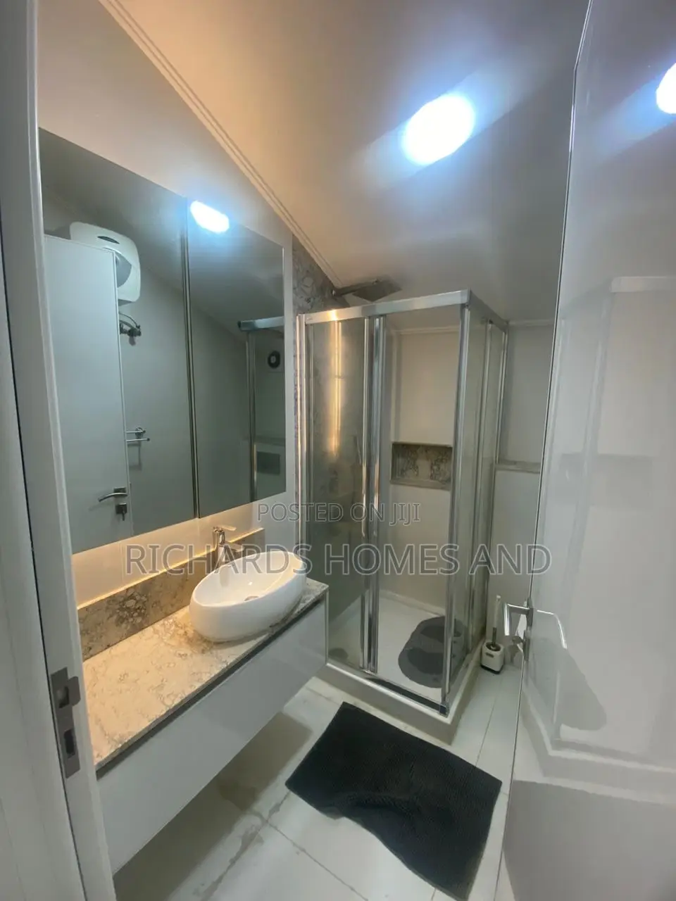 Furnished 3bdrm Apartment in Banana Island for rent in Banana Island