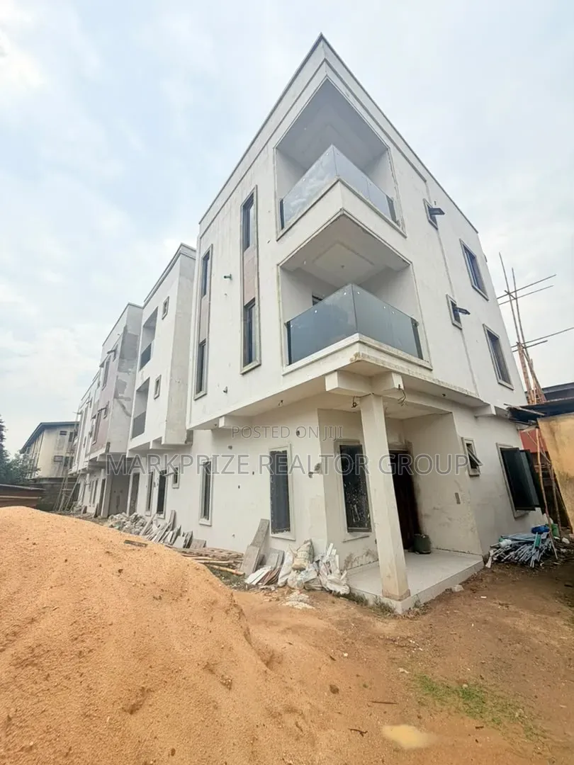 3bdrm Apartment in Oko Oba Agege for sale in Oko-Oba