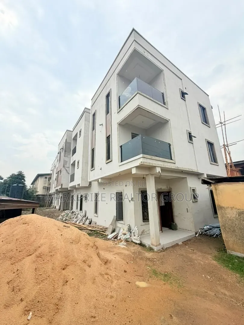 3bdrm Apartment in Oko Oba Agege for sale in Oko-Oba