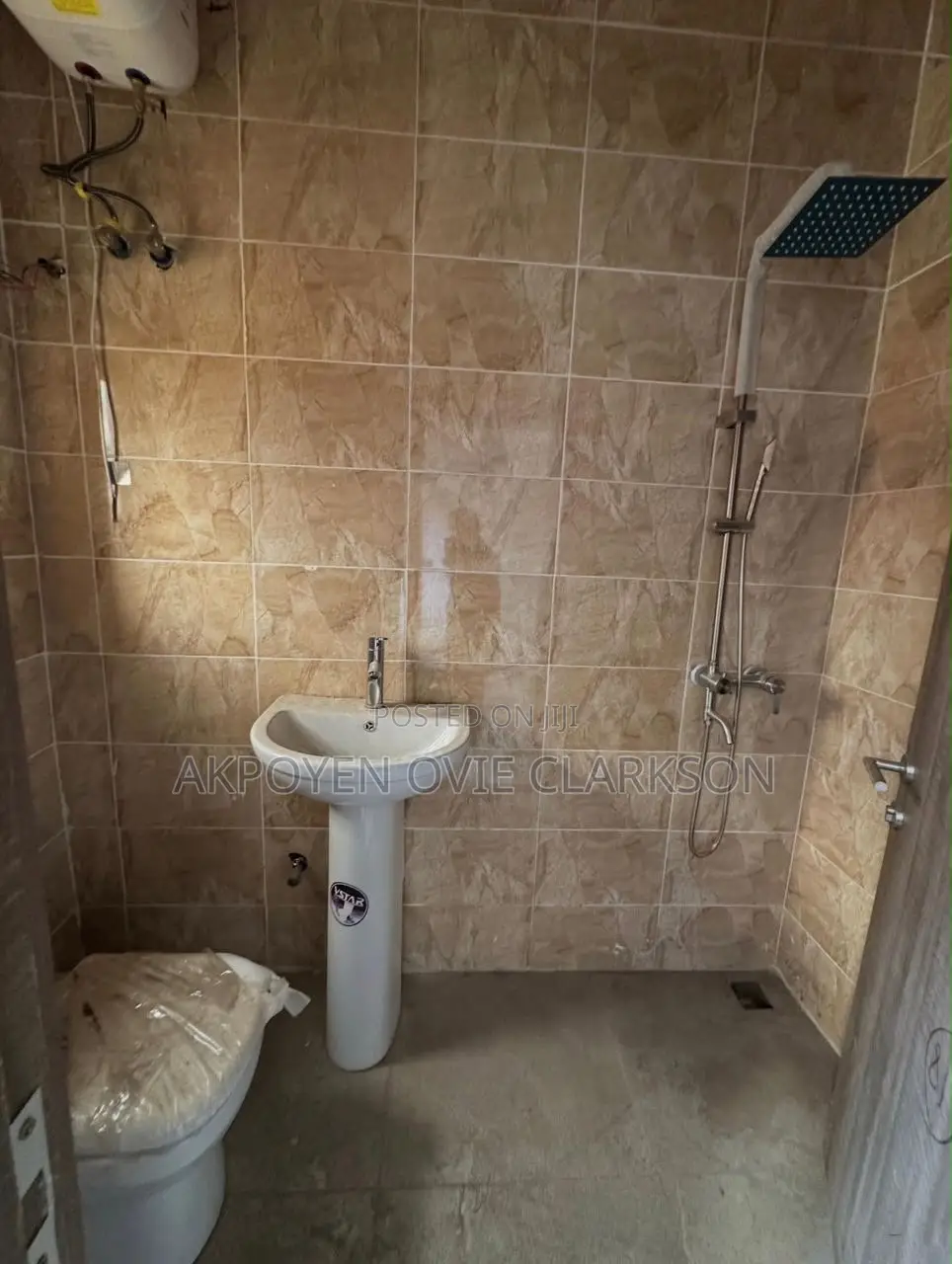 4bdrm Townhouse/Terrace in Utako for sale in Utako