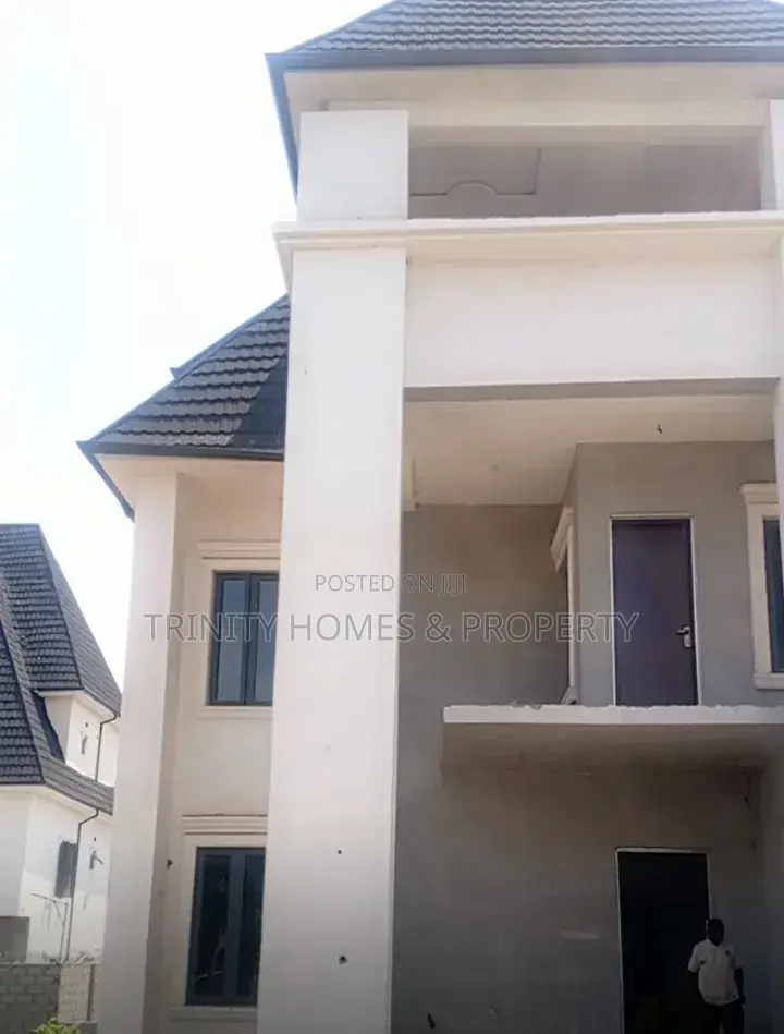 6bdrm Duplex in Faplins Estate,, Galadimawa for sale in Galadimawa