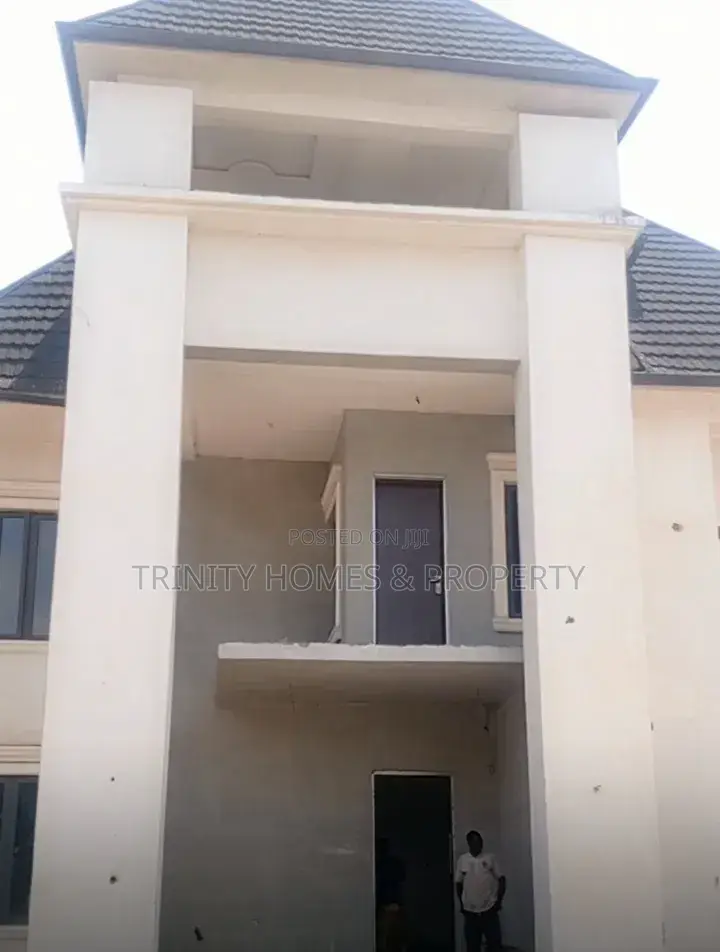 6bdrm Duplex in Faplins Estate,, Galadimawa for sale in Galadimawa