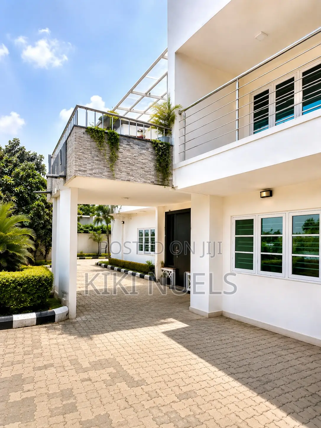5bdrm Duplex in Maitama for sale in Maitama