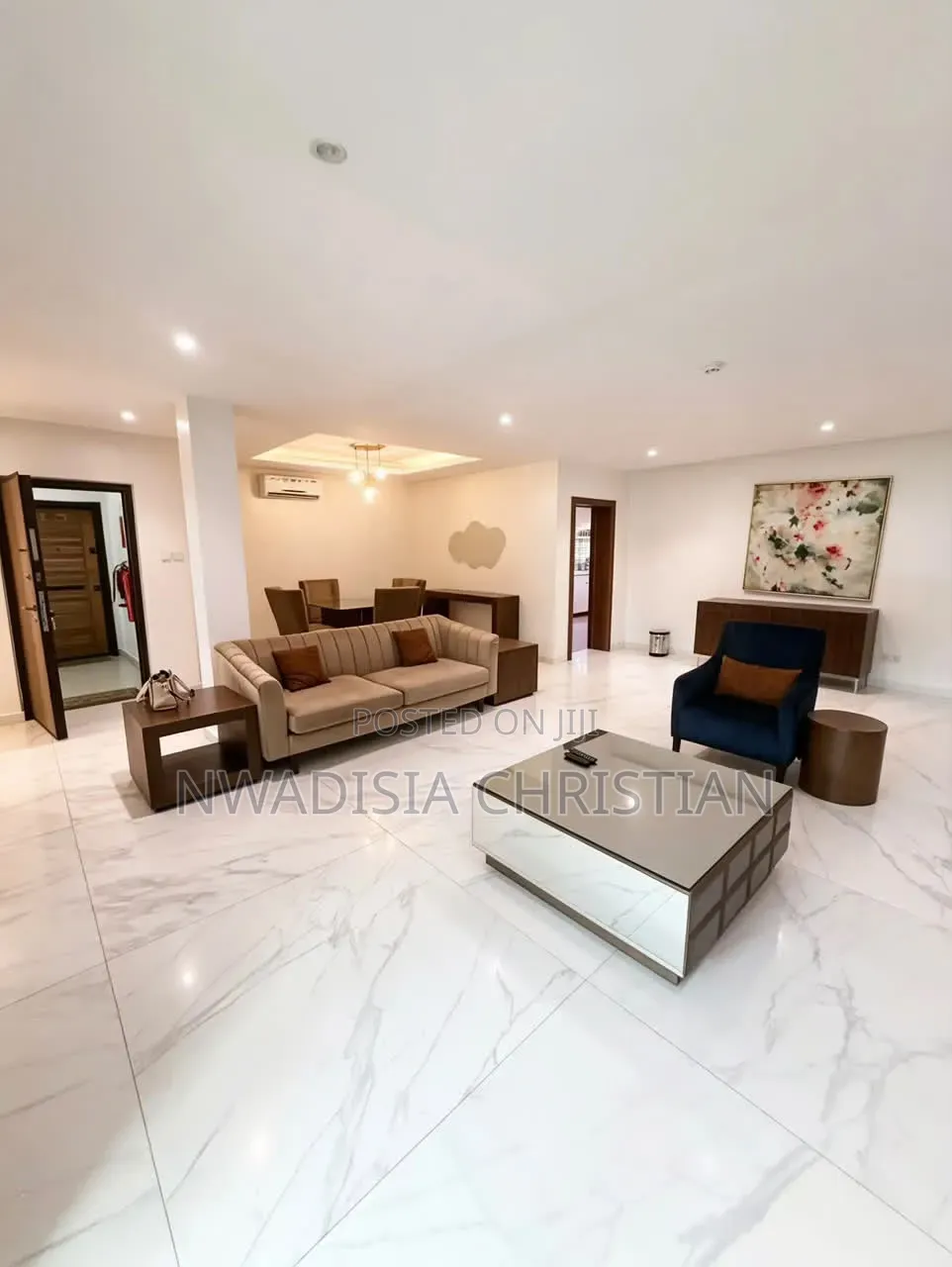 Contemporary 3-Bedroom Apartment in Lekki Phase 1