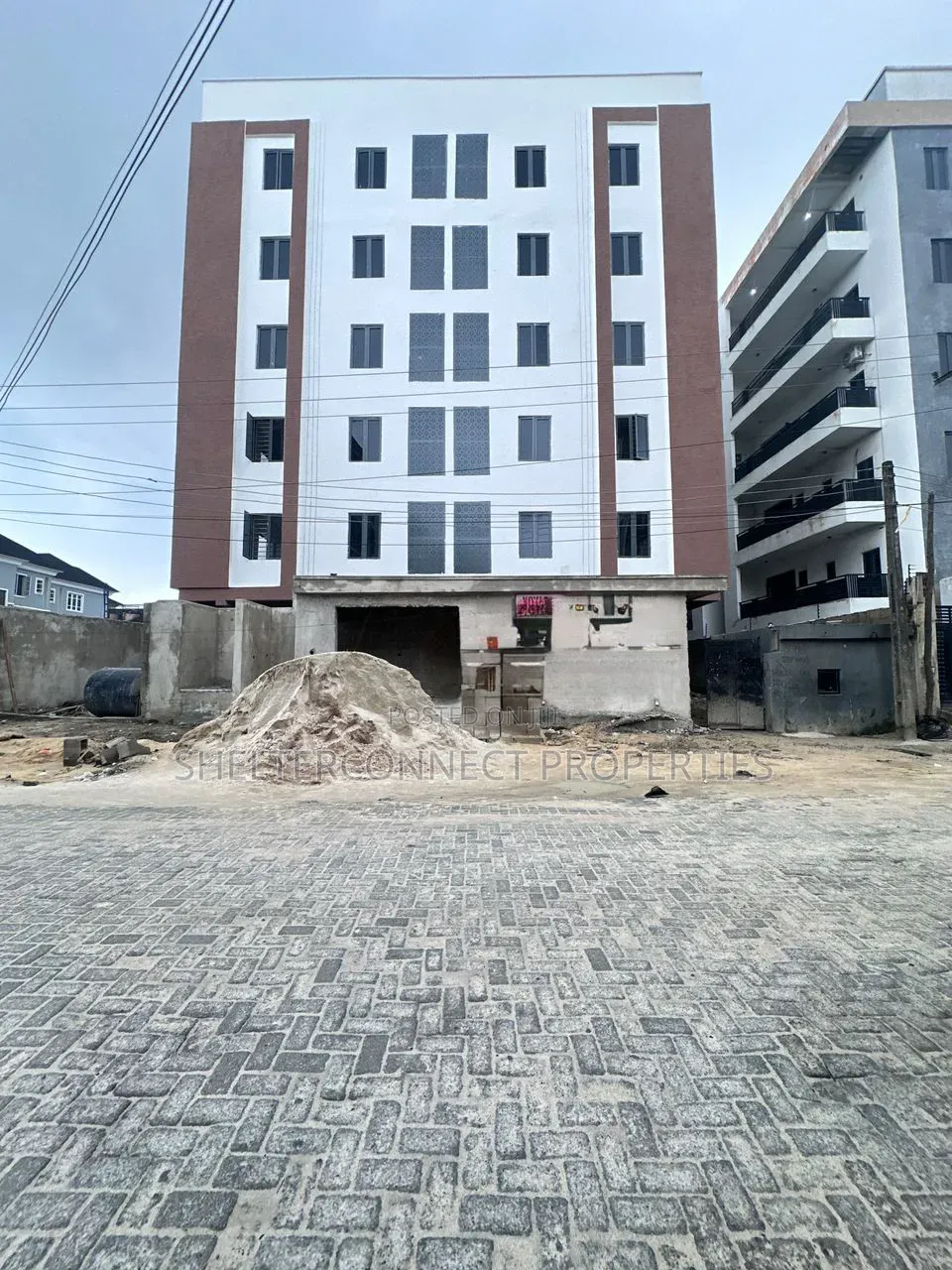 2bdrm Apartment in Ikate for sale in Ikate