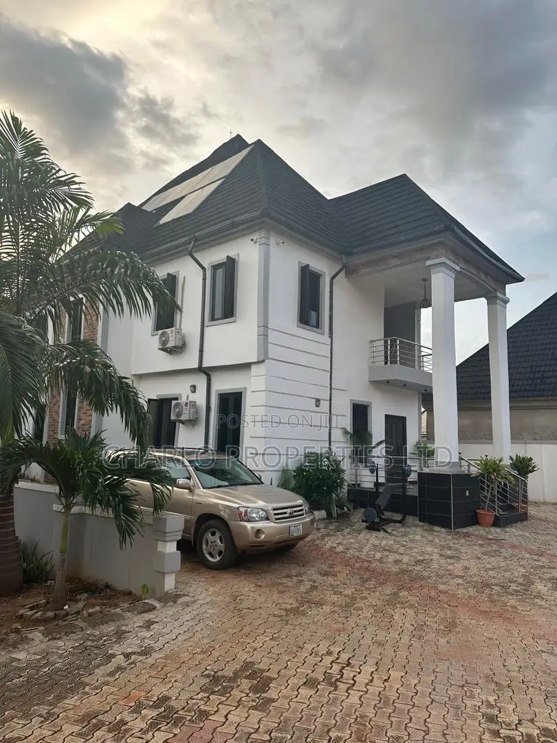 Furnished 4bdrm Duplex in Benin City for sale in Benin City