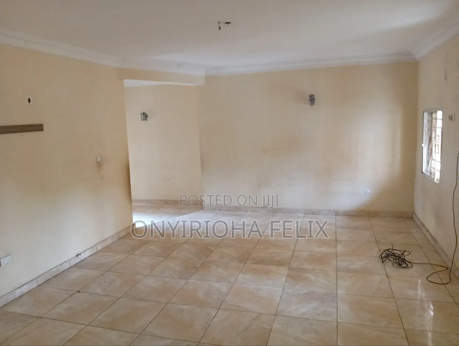 3bdrm Block of Flats in Trance Life Camp for rent in Life Camp