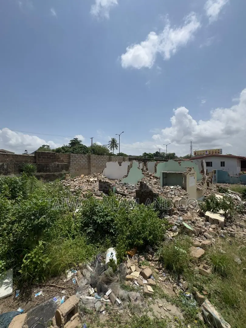 500sqm Commercial Land in Bodija