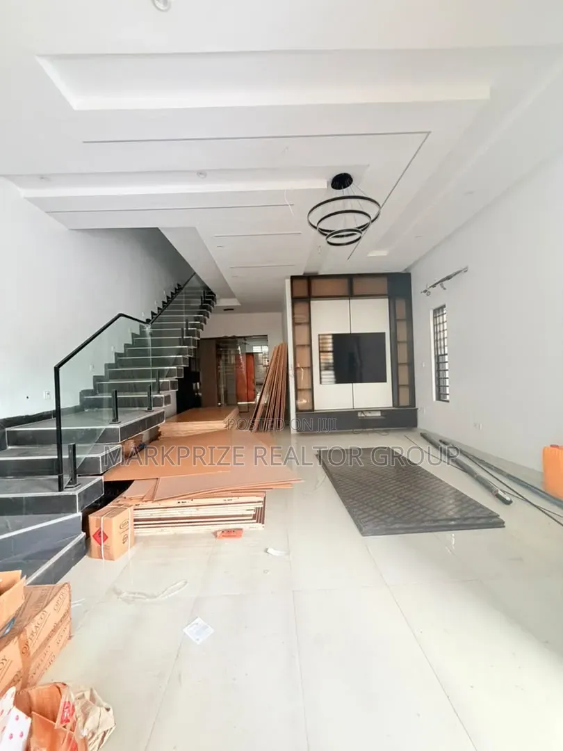 4bdrm Duplex in Amuwo Odofin Lagos for sale in Ibeshe / Amuwo-Odofin
