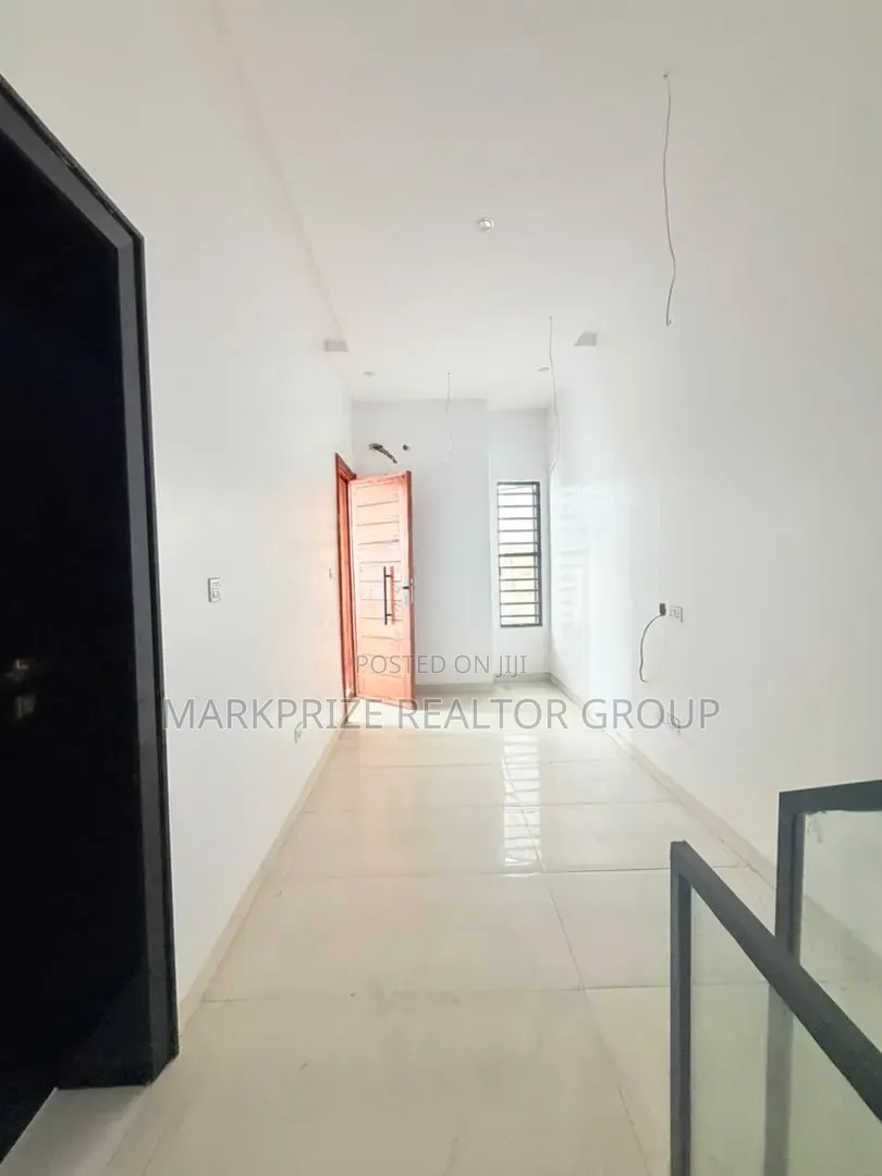 4bdrm Duplex in Amuwo Odofin Lagos for sale in Ibeshe / Amuwo-Odofin